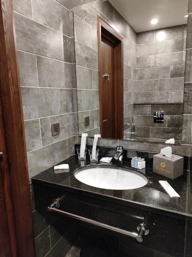 Orienta Hotel Gyumri Exterior photo